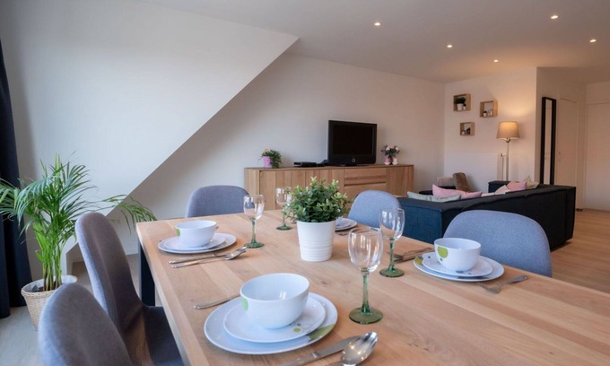 Bredene Apartment | Beautiful apartment for 4 people with WIFI and TV