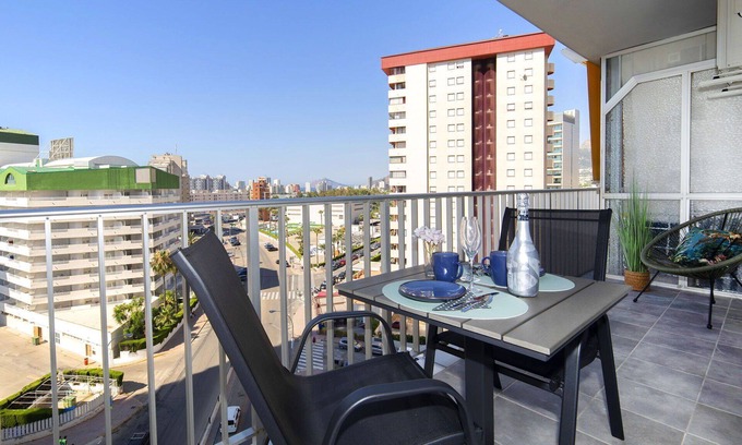 Calpe Apartment | Beautiful apartment for 4 guests with WIFI, A/C, TV and terrace