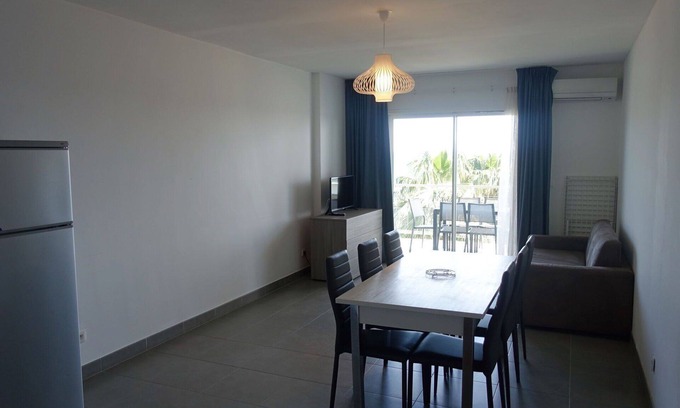 Macinaggio Apartment | Beautiful apartment for 6 people with A/C, TV, terrace, pets allowed and parking