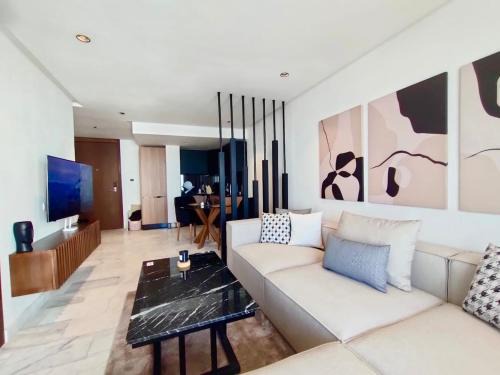 Casablanca Apartment | Beautiful Apartment, Great Location, Fiber Optic