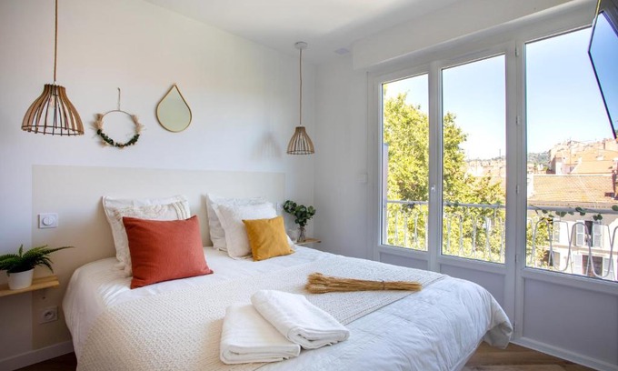 Carnot Apartment | Beautiful Apartment heart of Cannes - Magnifique Coeur de Cannes