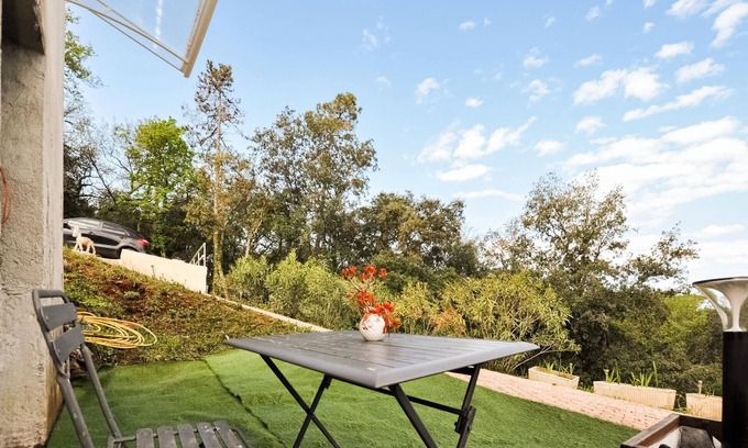 Biot Apartment | Beautiful apartment in Biot with WiFi