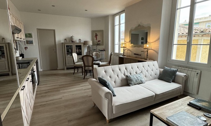 Riou - Petit Juas - Av de Grasse Apartment | Beautiful apartment in Cannes