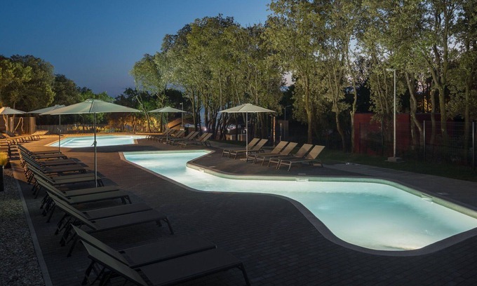 Bale House | Beautiful apartment in villa with WIFI, A/C, private pool, hot tub, TV, terrace and pets allowed