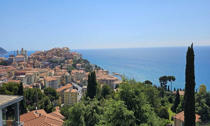 Imperia Apartment | Beautiful apartment in Imperia Porto Maurizio, best panoramic area of the city