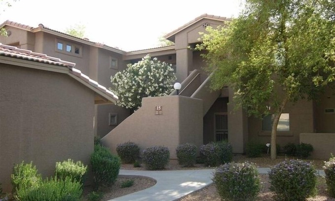Chandler Condo | Beautiful apartment in Chandler, Very Private on Lush Grounds