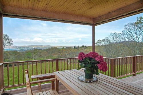 Aquinnah House | Beautiful Aquinnah Home Ocean View, Walk to Beach