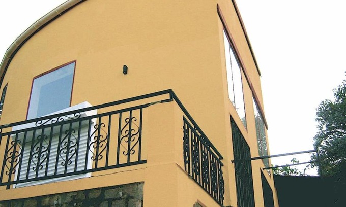 Ambohibao Apartment | Beautiful Artist Villa near Airport