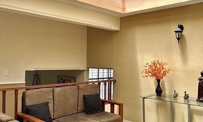 Del Ex-marquezado House | Beautiful Authentic 3 bed/1 Bath Large home in Oaxaca City