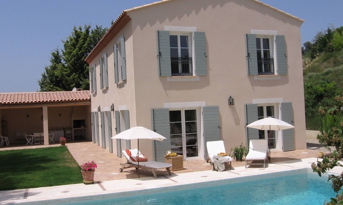 Campagnan Villa | Beautiful Bastide in the South of France