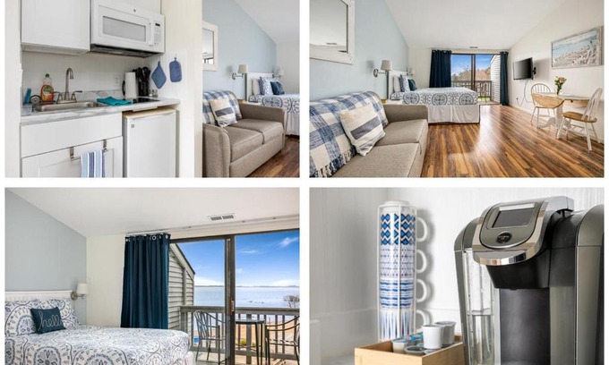 Acme House | Beautiful Bay View Couples Retreat at The Shores 5586