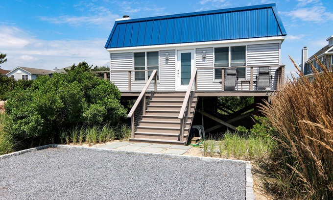 West Hampton Dunes House | Beautiful beach house on Dune Road with private beach