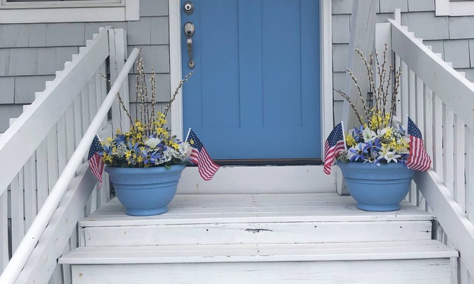 Hull House | Beautiful Beach House, Hull Sleeps 5