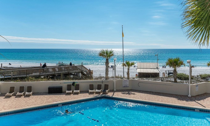 Sandestin Condo | ⭐️⭐️⭐️⭐️⭐️ Beautiful Beachfront with Heated Pool & Tram to Baytowne Wharf.🌴☀️