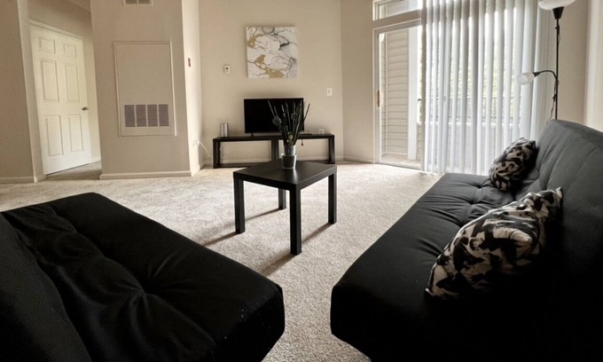 North Bethesda Apartment | Beautiful Bethesda Family Home