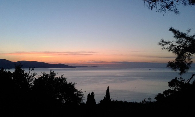 Cap Benat House | Beautiful, bright, sunny house Domaine du Gaou Bénat with panoramic sea views