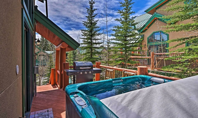 Breckenridge House | Beautiful Breck Retreat: Walk to Gondola & Main St