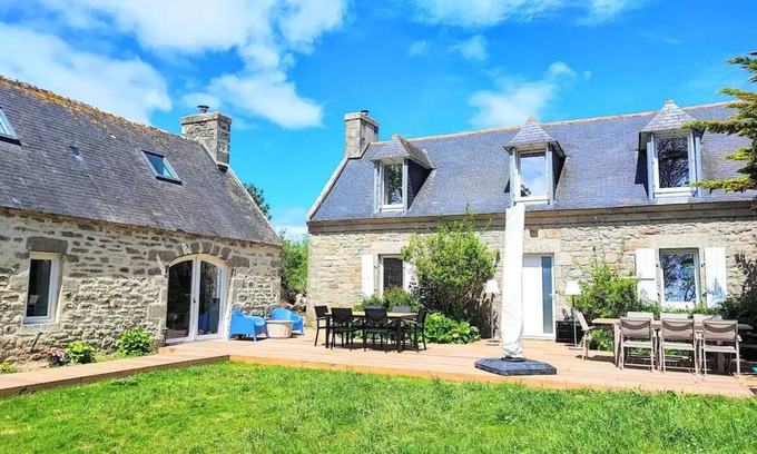Penmarch Cottage | Beautiful Breton Cottage 5 mins from beach