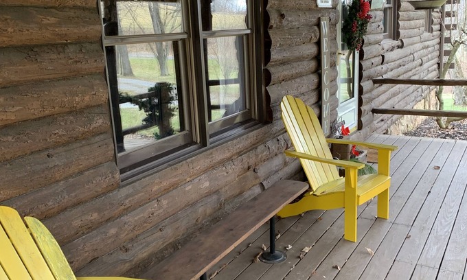 Wooster Cabin | Beautiful cabin in the heart of Ohio's Amish Country