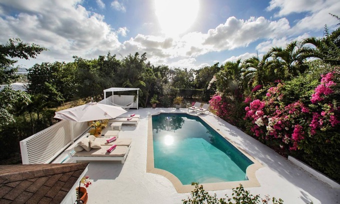 Runaway Bay Villa | Beautiful Caribbean style house overlooking the Caribbean Sea