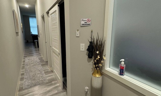 Gateway District Condo | Beautiful Condo Downtown Cleveland With Free Parking