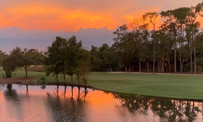 Biggar Condo | BEAUTIFUL CONDO. Golf Course View. Large 2BR 2 BATH. Spectacular sunsets!