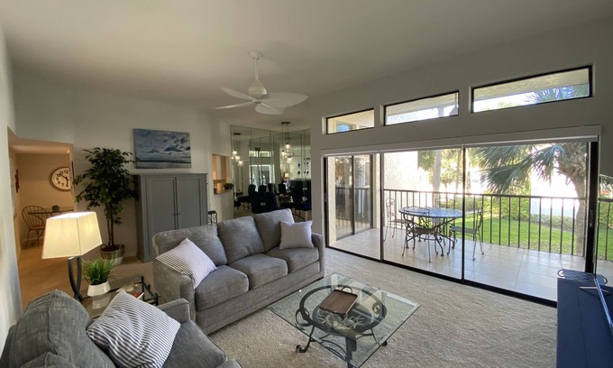 Pelican Bay Condo | Beautiful Condo in Pelican Bay, Valencia