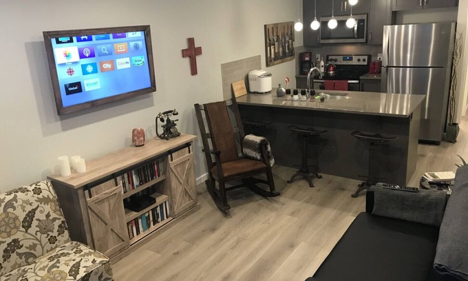 Seton Condo | Beautiful Condo in Seton