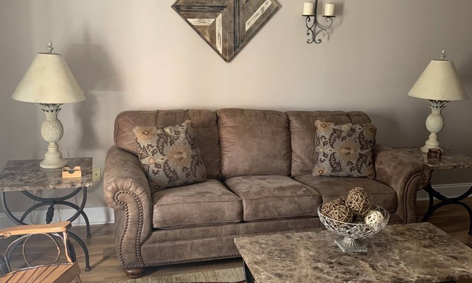 Pigeon Forge Condo | Beautiful condo next to Golf course