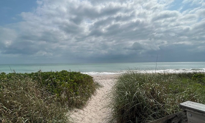 South Beach Condo | Beautiful Condo with Marina View and Minutes walk to Private Beach!