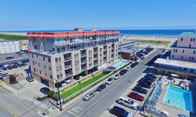 Wildwood Crest Condo | Beautiful Contemporary Beach Block Beach Retreat with Ocean Views!