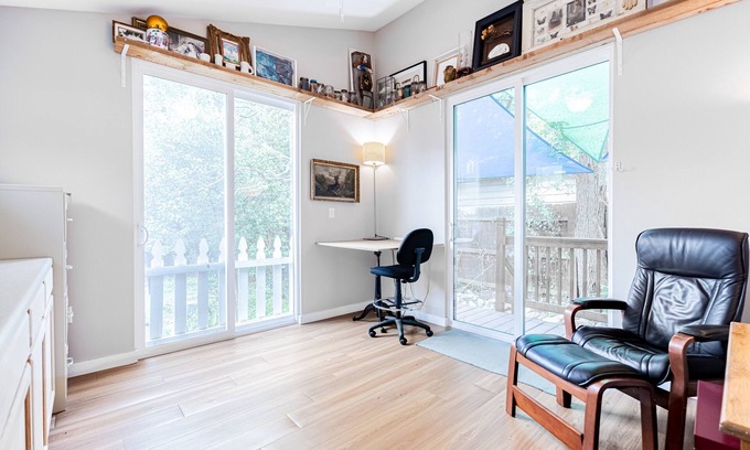 Clarksville House | Beautiful Cottage Close to Downtown Austin