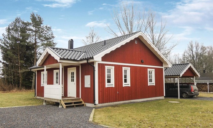 Magersryd House | Beautiful cottage in Holmahult near Lenhovda, built in 2016. Neat, modern interior and view of lake