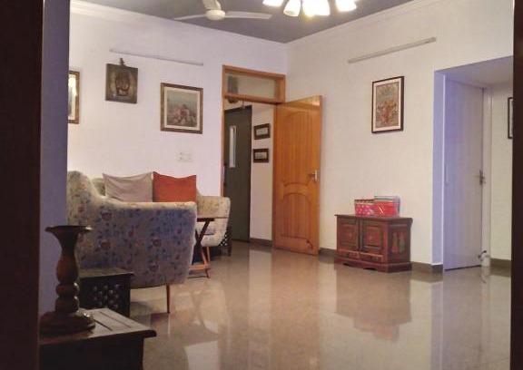 Cooke Town House | Beautiful, cozy room with green terrace garden