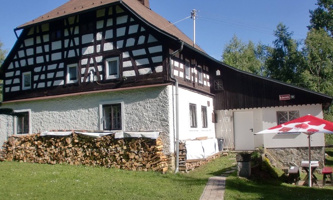 Jindrichovice House | Beautiful country house in romantic and forest rich region