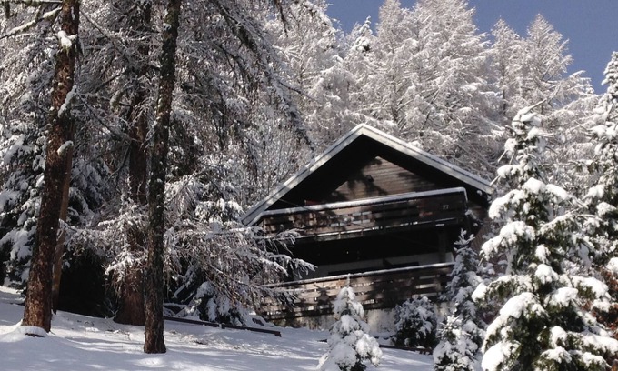Lans-en-Vercors Ski Chalet | beautiful detached chalet with breathtaking views