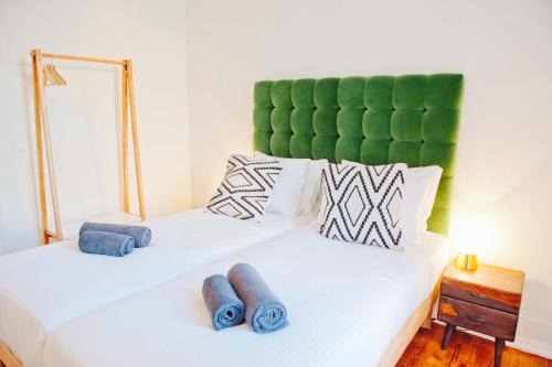 Lisbon Old Town Apartment | Beautiful Dreamers - at Avenida CR3D