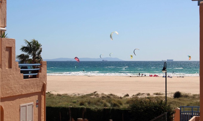 Tarifa Apartment | Beautiful duplex apartment right on the beach