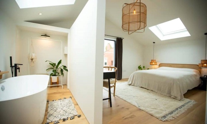 Chorlton-cum-Hardy Apartment | Beautiful & elegant apartment