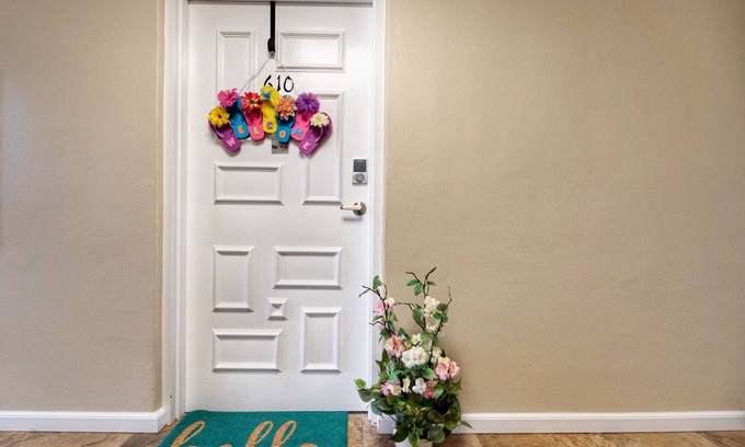 Fort Walton Beach Condo | Beautiful Emerald Beach Condo