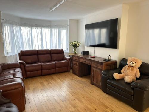 Whittington House | Beautiful Family Home for Rent in London