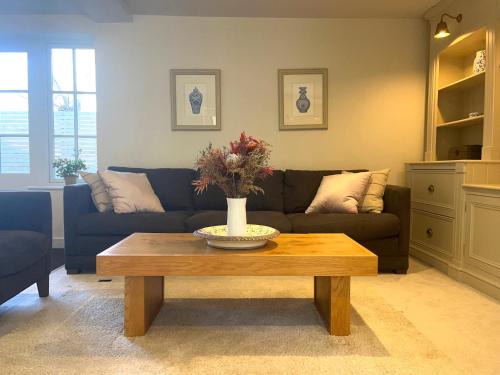 Harrogate Apartment | Beautiful flat in Harrogate, 2 kingsize beds