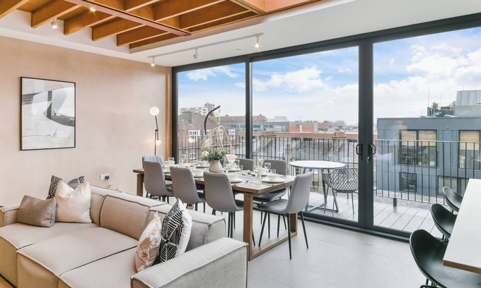 Victoria Apartment | Beautiful Flat in Hipster Hackney/Very Spacious!