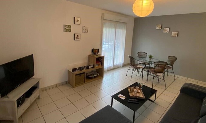 Saint-Valery-en-Caux Apartment | Beautiful quiet and spacious 61 m2 apartment near the city center and the sea
