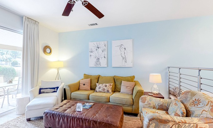 Sandestin House | Beautiful gem at Bayou Village, golf cart, WiFi, & resort pools