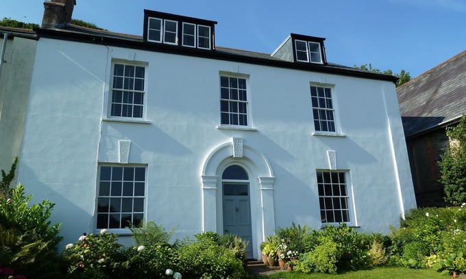 Lynton House | Beautiful Georgian house that sleeps up to 12. Lynton, North Devon