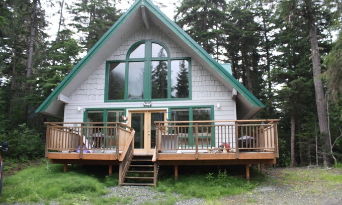 Alyeska Ski Chalet | Beautiful Girdwood Ski Chalet