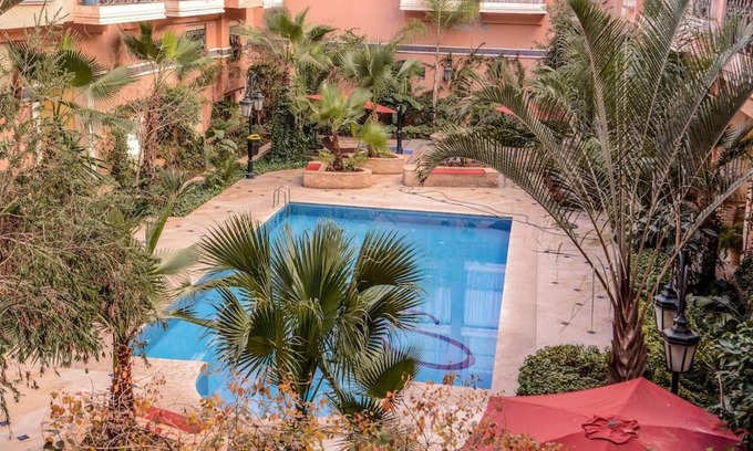 Semlalia Apartment | Beautiful, great equipped 122 m holiday apartment near Majorelle Garden and Gueliz with pool views and a large balcony and terrace