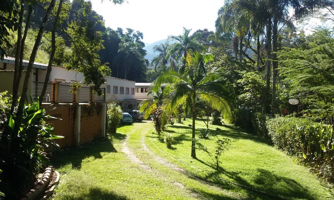Penedo Hotel | Beautiful guesthouse in a central location and surrounded by nature