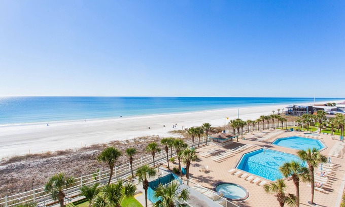 Panama City Beach Condo | Beautiful Gulf Front Condo! Summit 627